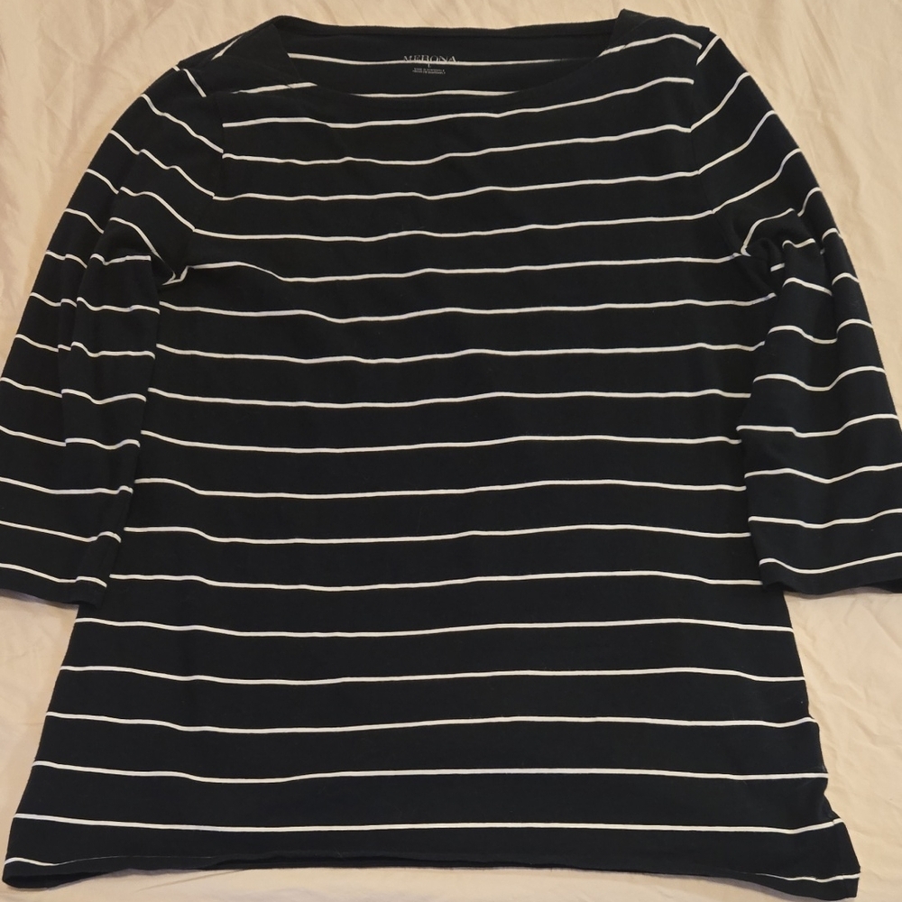Universal Thread Navy and White Striped Long Sleeve Tee